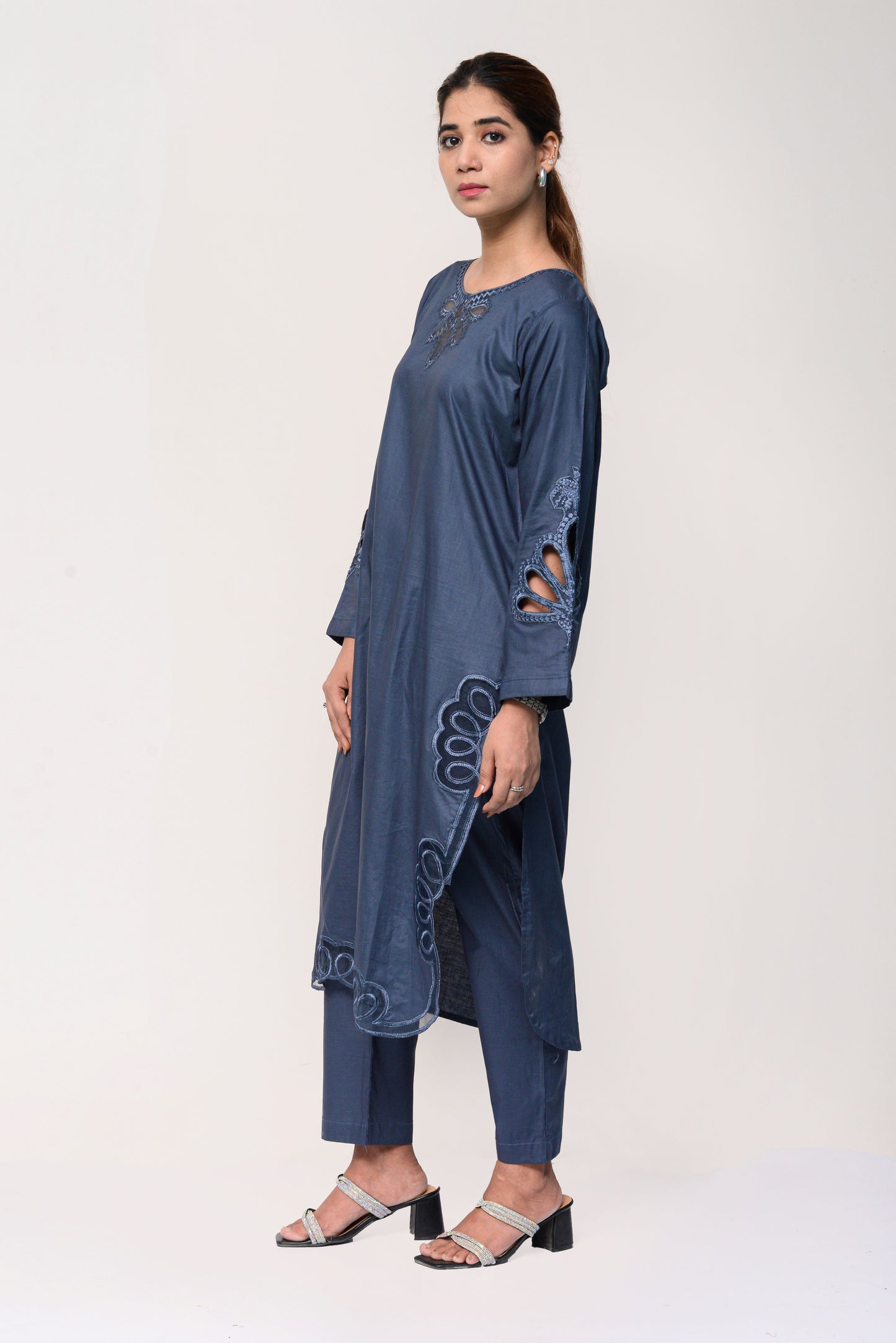LASER CUT EBM+ORGANZA Blue